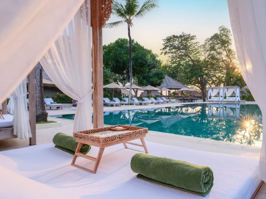 All-inclusive resorts in Southeast Asia - Melia Bali swimming pool cabana