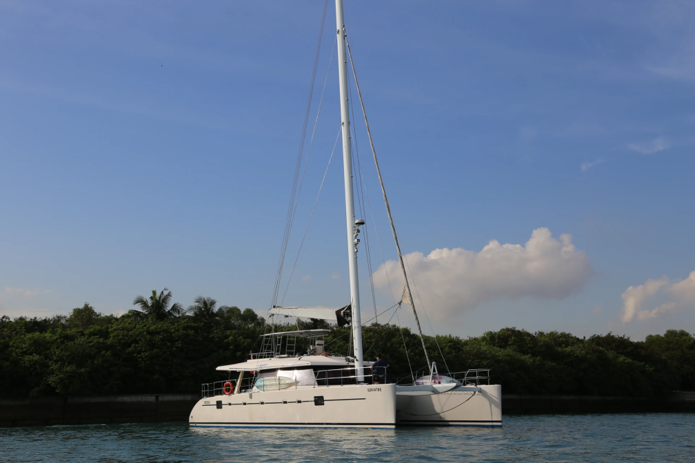 Blue Star Yachting Guide To Renting A Yacht In Singapore