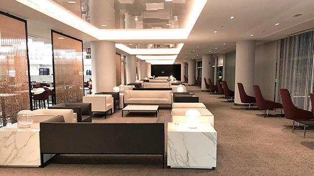 Barcelona Airport—Sala VIP Pau Casals Lounge 