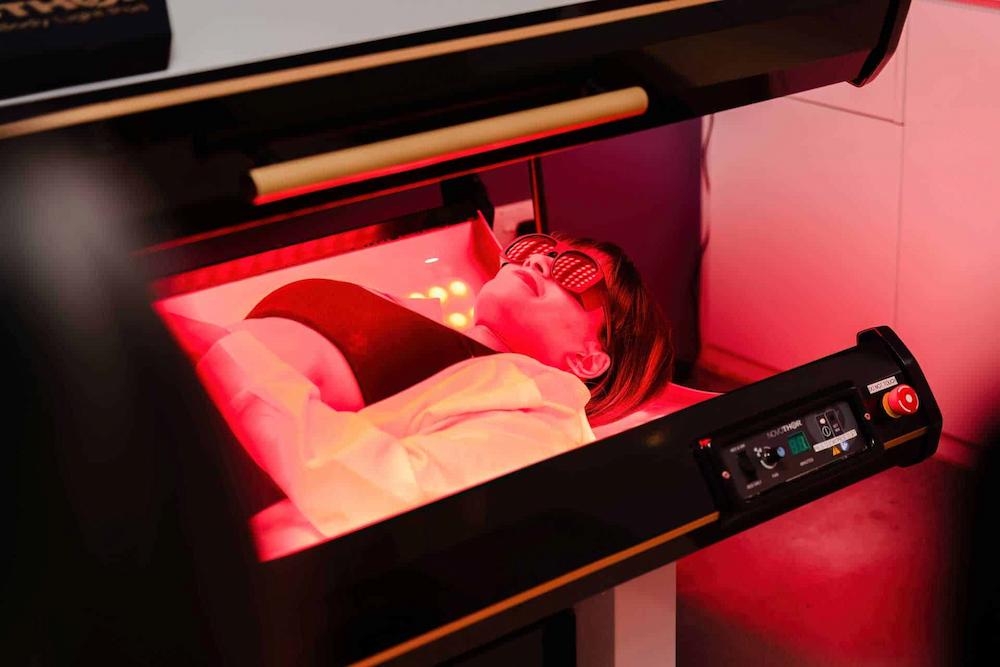 red light therapy - avanthir wellness 2