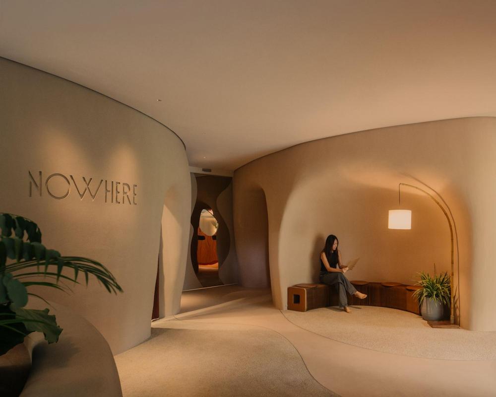 nowhere baths - entrance