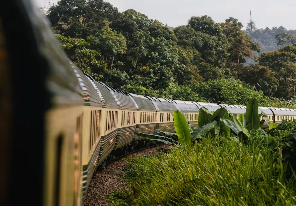 2025 luxury adventures asia - eastern oriental express