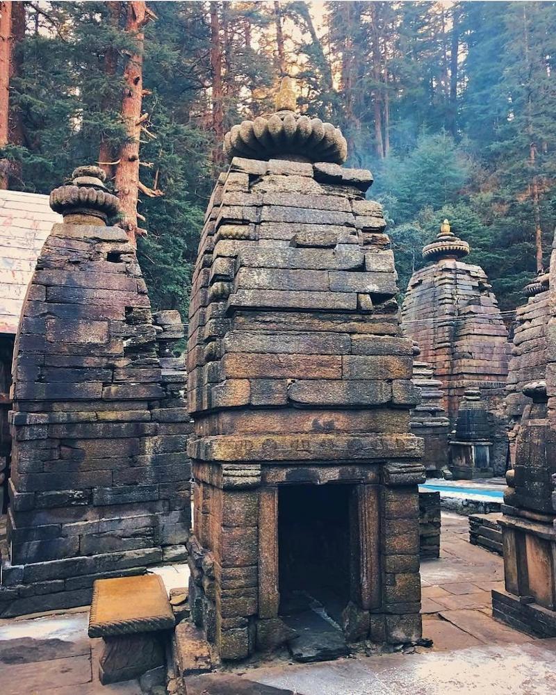 2025 luxury adventures asia - jageshwar temple